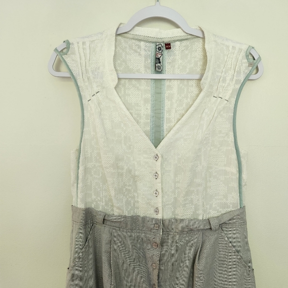 Button Down Dress - Picture 2 of 6